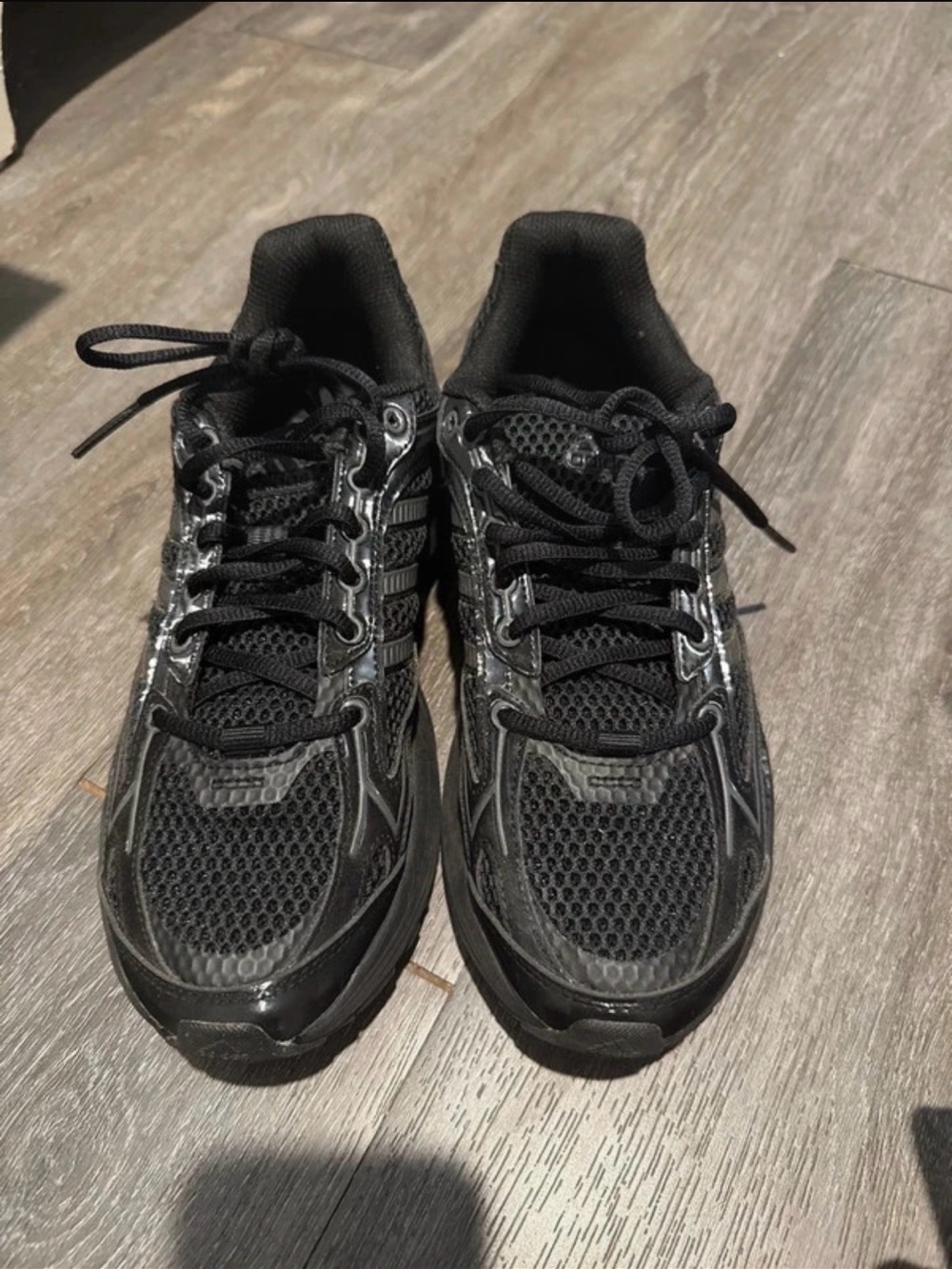 adidas Men's Black Athletic Running Sneakers